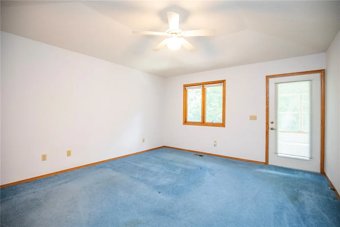 Bella Vista, Arkansas 72715, United States, 3 Bedrooms Bedrooms, ,3 BathroomsBathrooms,Residential,Active,191038