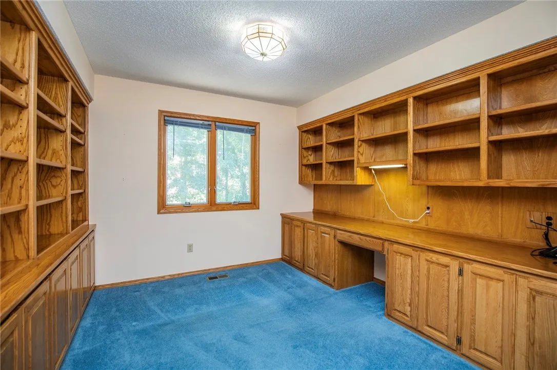 Bella Vista, Arkansas 72715, United States, 3 Bedrooms Bedrooms, ,3 BathroomsBathrooms,Residential,Active,191038