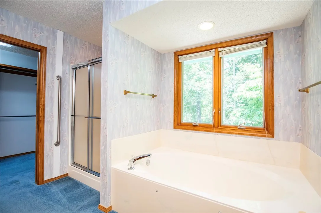 Bella Vista, Arkansas 72715, United States, 3 Bedrooms Bedrooms, ,3 BathroomsBathrooms,Residential,Active,191038