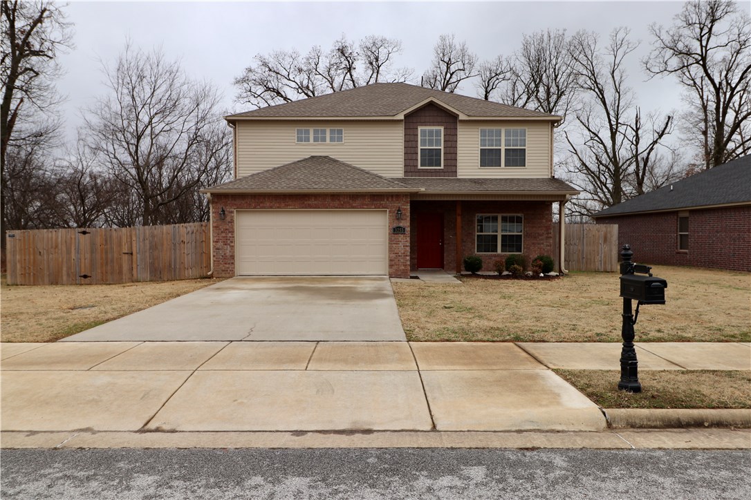 Built in 2016, the massive home on a quiet cul de sac features four bedrooms, 2.5 baths, & a 2 car garage within walking distance to JB Hunt elementary & the Razorback Greenway. All new paint and carpet. Backing up to a wooded greenspace with a 6 ft privacy fence, the back yard offers lots of privacy. Master on first floor, with dual closets, wood laminate floors & stainless appliances. Upstairs features an additional living space / bonus room with three additional bedrooms. Loads of square footage for the money on a no thru street cul de sac subdivision! Easy access to I-49 and 71b.