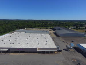 110,000+/- sqft commercial buildings spreading out over an 8 acre lot. Lying in the center of Russellville's major retail and industry side of town is a vanilla box of endless possibilities. Located between 2 high volume traffic areas. Former location to Wal Mart and National Home Center.