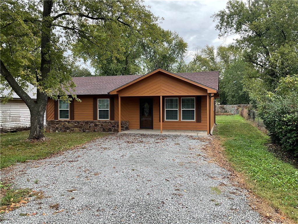 Photo 1 of 46 — 304 N 5th Street, Jay, OK 74346