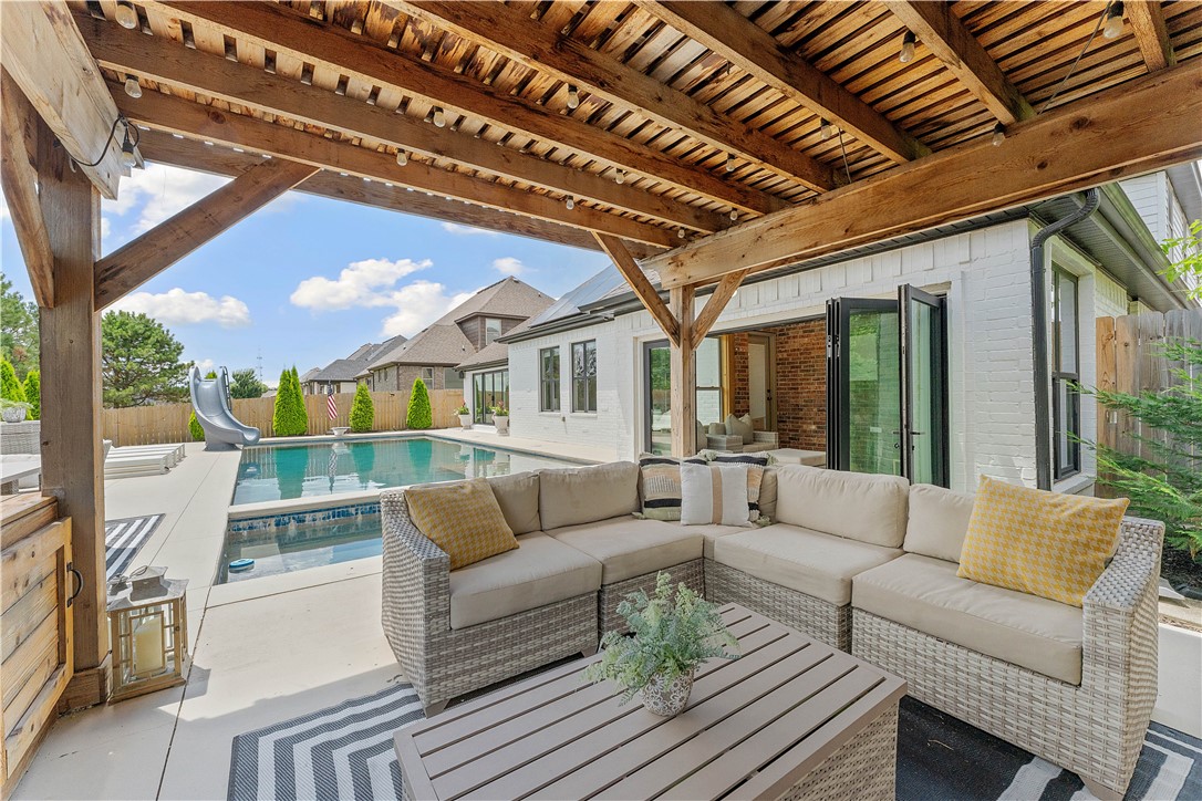 Peaks Ph Iii, The Rogers - Residential