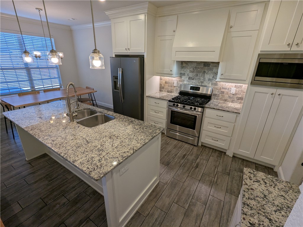 Ashmore Landing Sub Centerton - Residential Lease