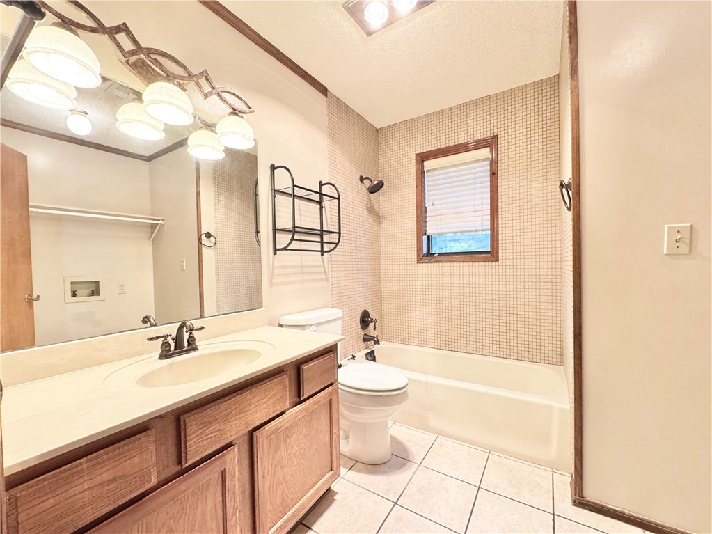 Fayetteville Outlots - Residential Lease