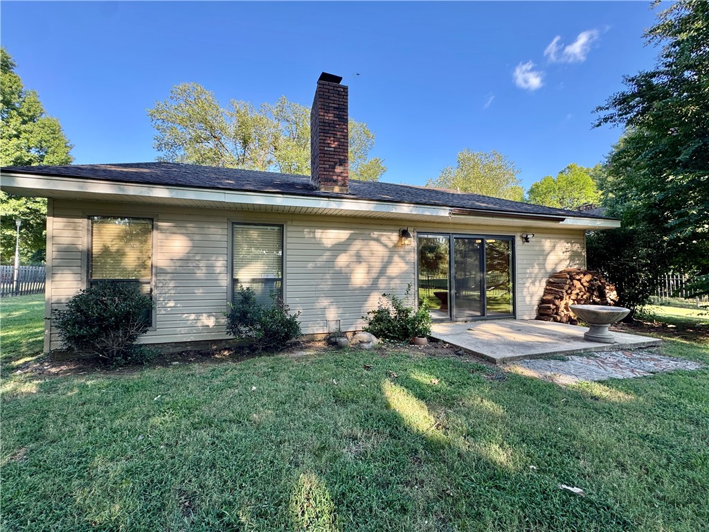 Fayetteville Outlots - Residential Lease
