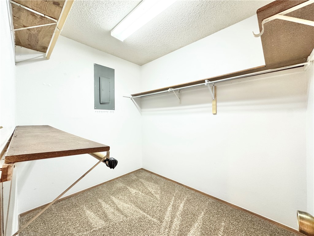 Fayetteville Outlots - Residential Lease
