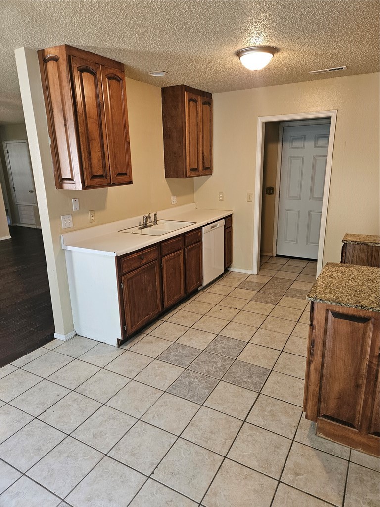 Heather Heights Sub - Residential Lease