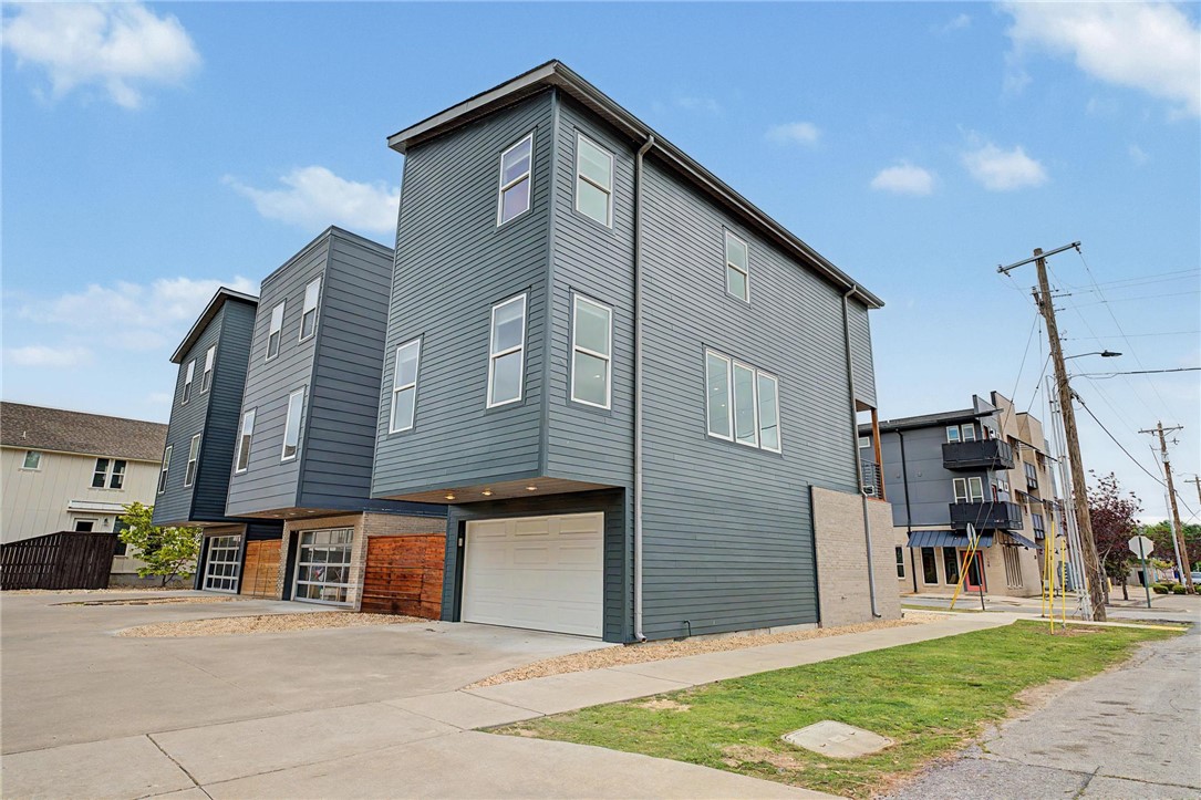Dunn & Davis Add Bentonville - Residential Lease