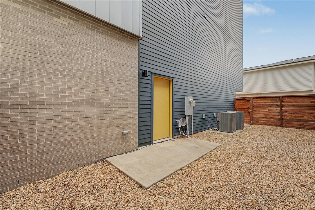 Dunn & Davis Add Bentonville - Residential Lease