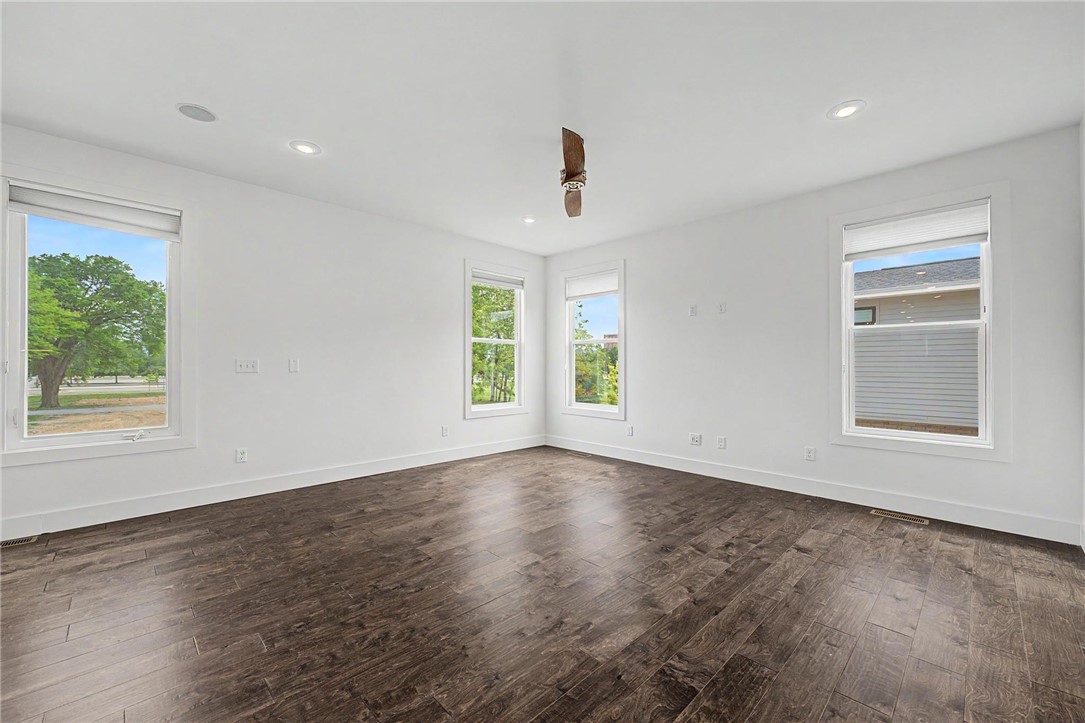 Dunn & Davis Add Bentonville - Residential Lease