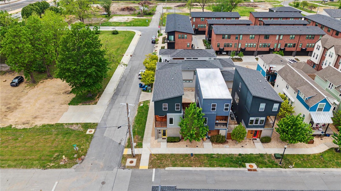 Dunn & Davis Add Bentonville - Residential Lease