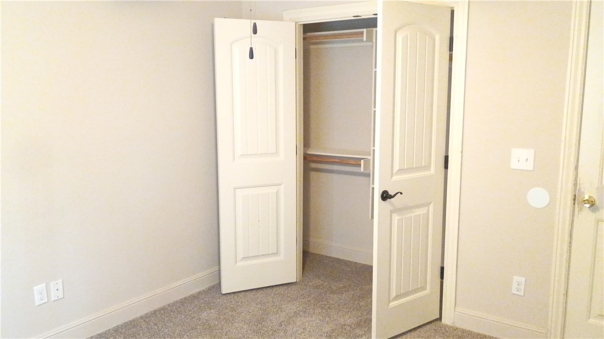 Laurynwood Estates Bentonville - Residential Lease