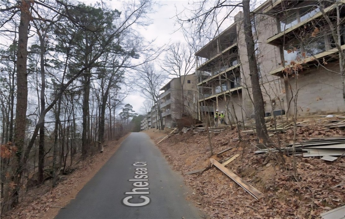 Chelsea Glade - Land