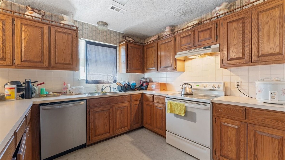 Oaks Add Ph I - Residential