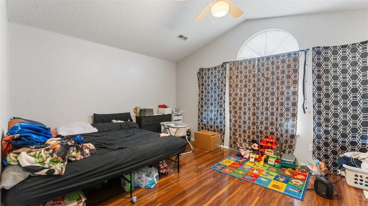 Oaks Add Ph I - Residential