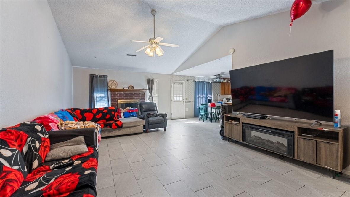 Oaks Add Ph I - Residential