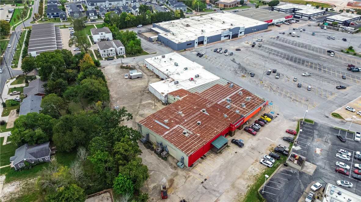 Fayetteville Center Sub - Commercial Lease