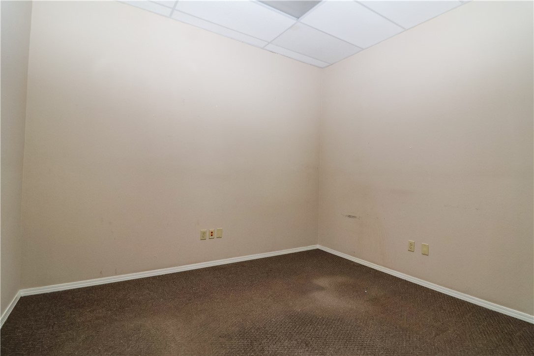 Fayetteville Center Sub - Commercial Lease