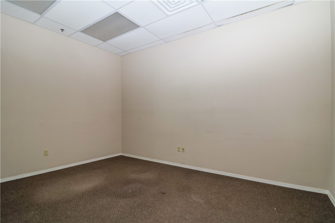 Fayetteville Center Sub - Commercial Lease