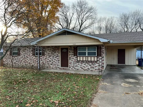 MLS: 1303643