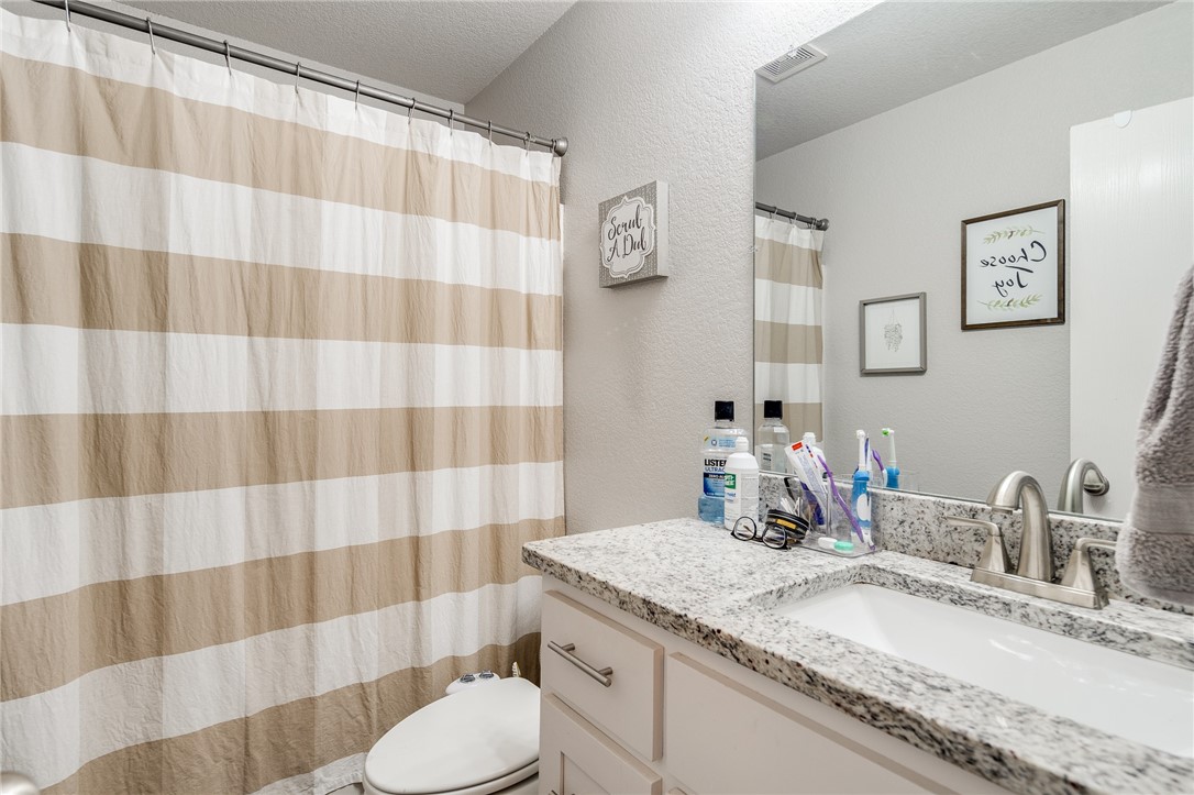 Commons At Walnut Crossing - Residential