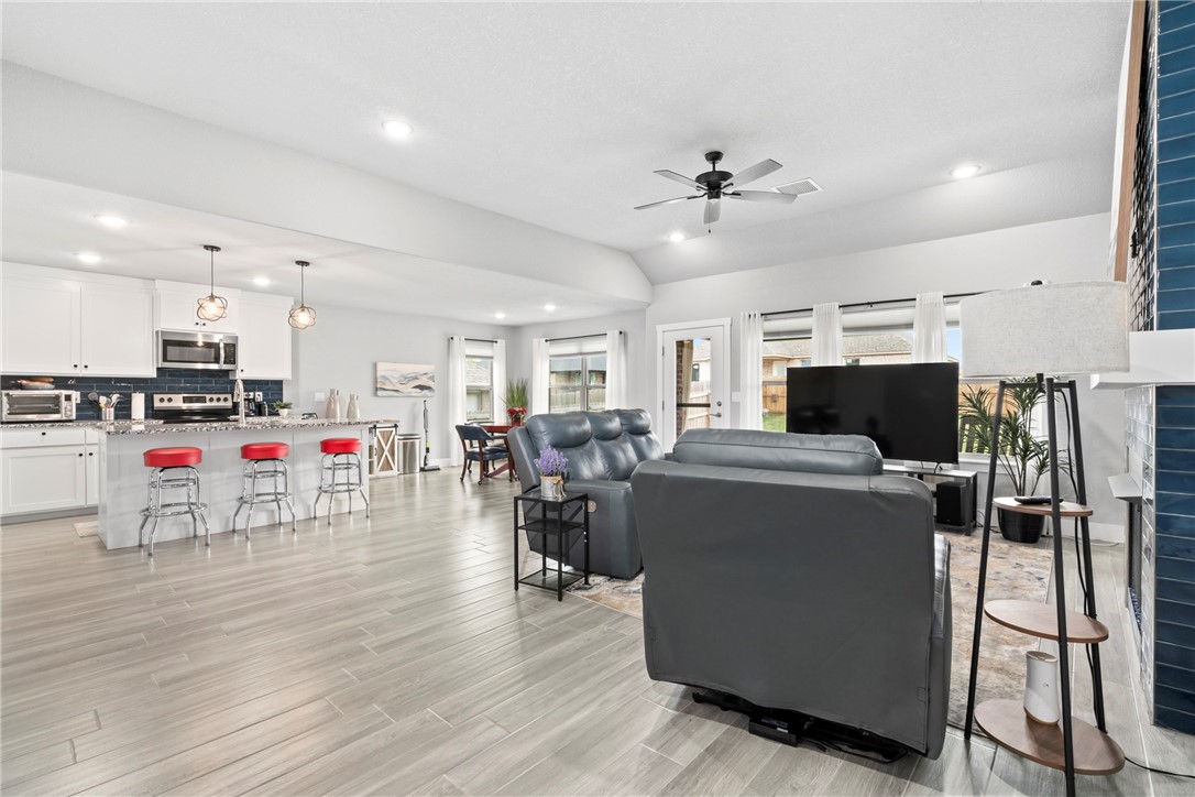 Sweet Homes Sub Ph 1 Siloam Spgs - Residential