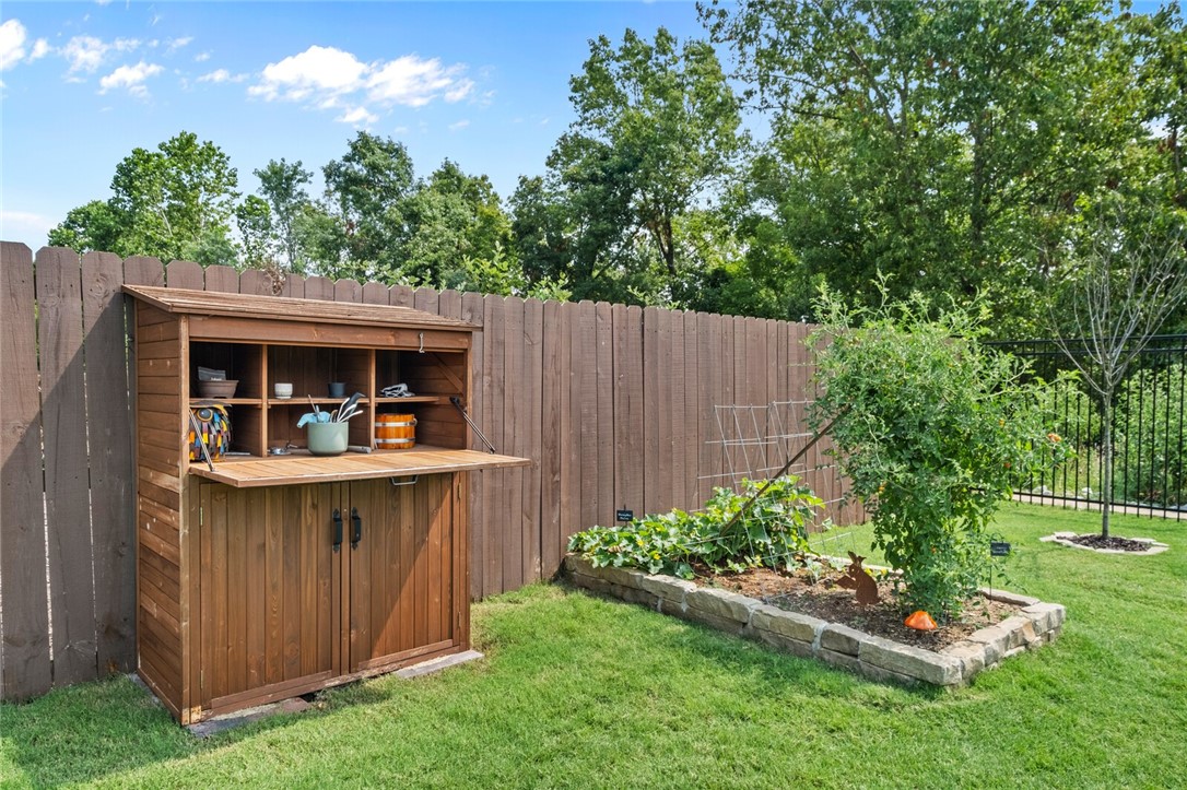 Woods Creek - Residential