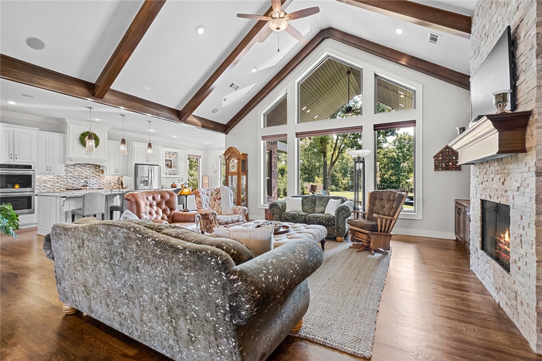 Woods Creek - Residential