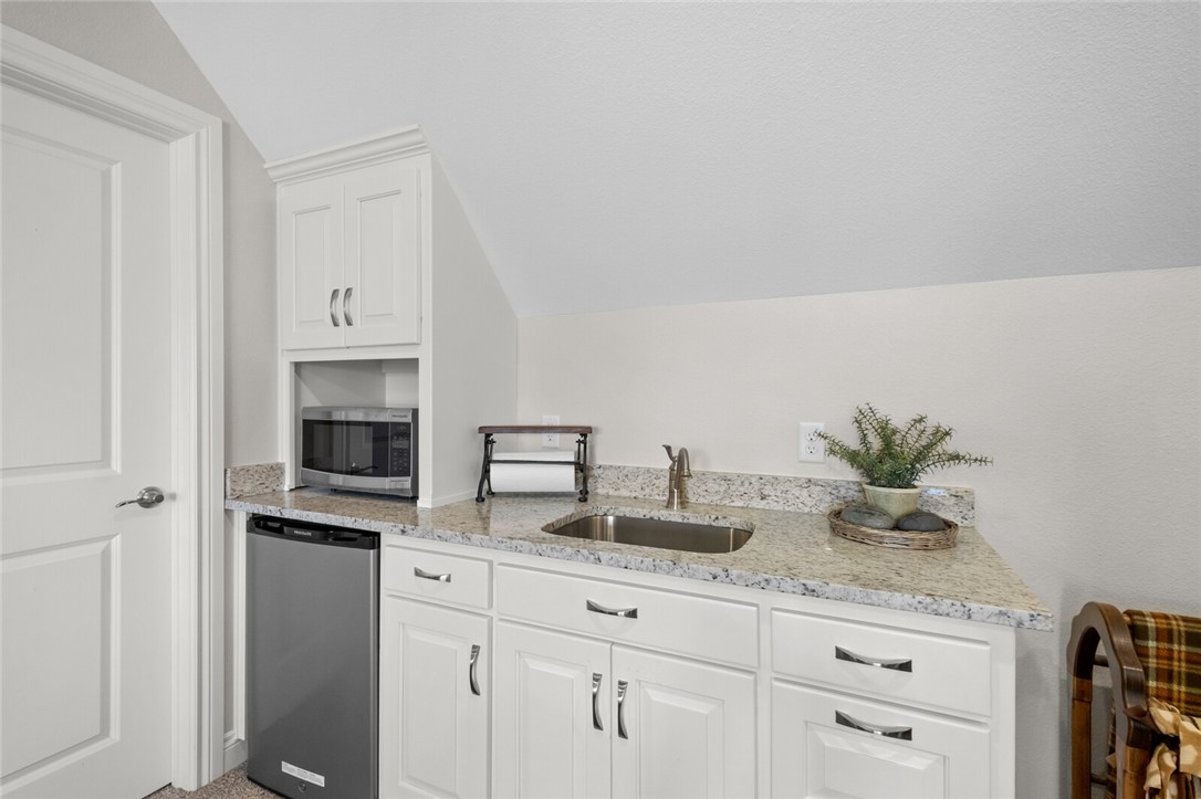 Woods Creek - Residential