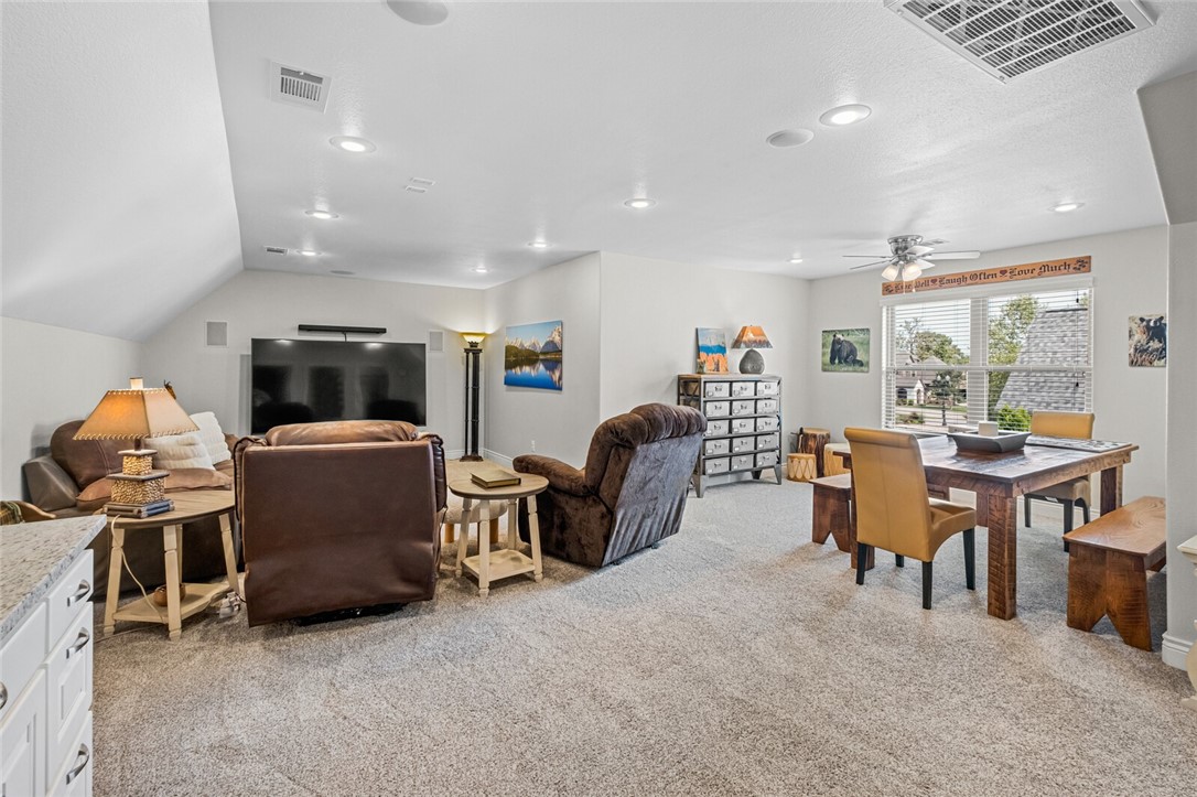 Woods Creek - Residential