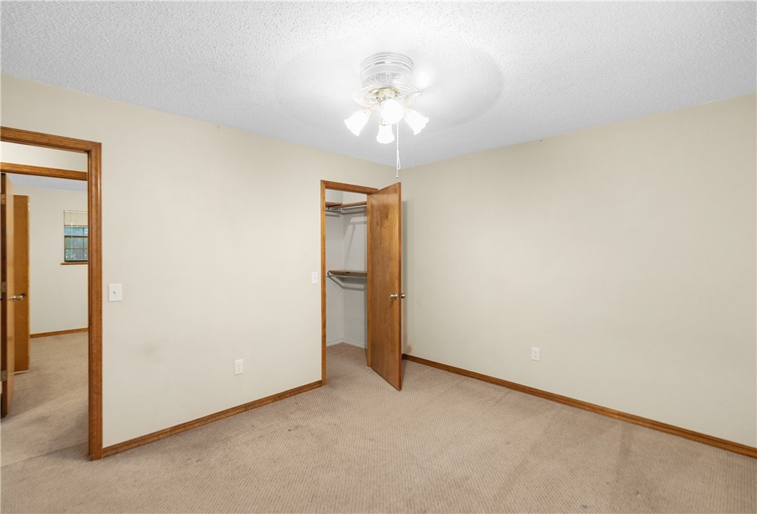 Bland Valley Estatesbentonville - Residential
