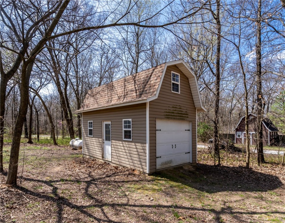 07-18-33-RURAL - Residential