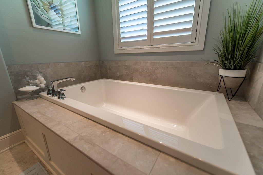 Oak Tree Centerton - Residential