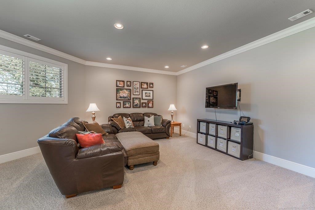 Oak Tree Centerton - Residential