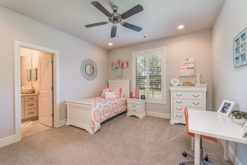 Oak Tree Centerton - Residential