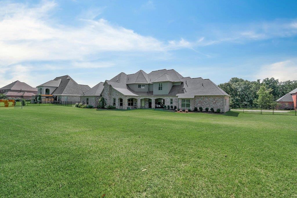 Oak Tree Centerton - Residential