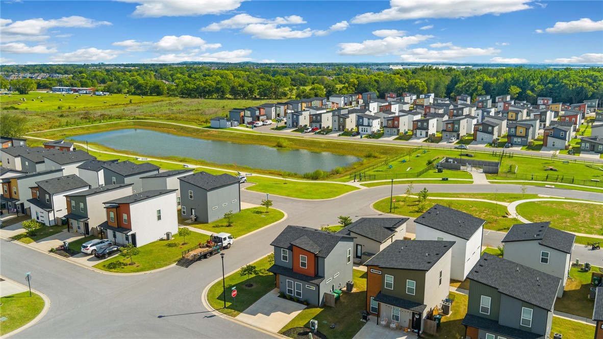 Featherston Village Ph 1 Centerton - Residential