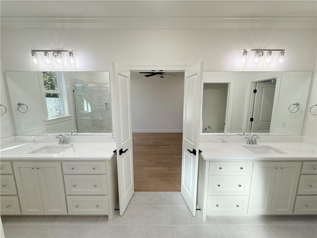 DICKENSHIRE SUB-BVV - Residential