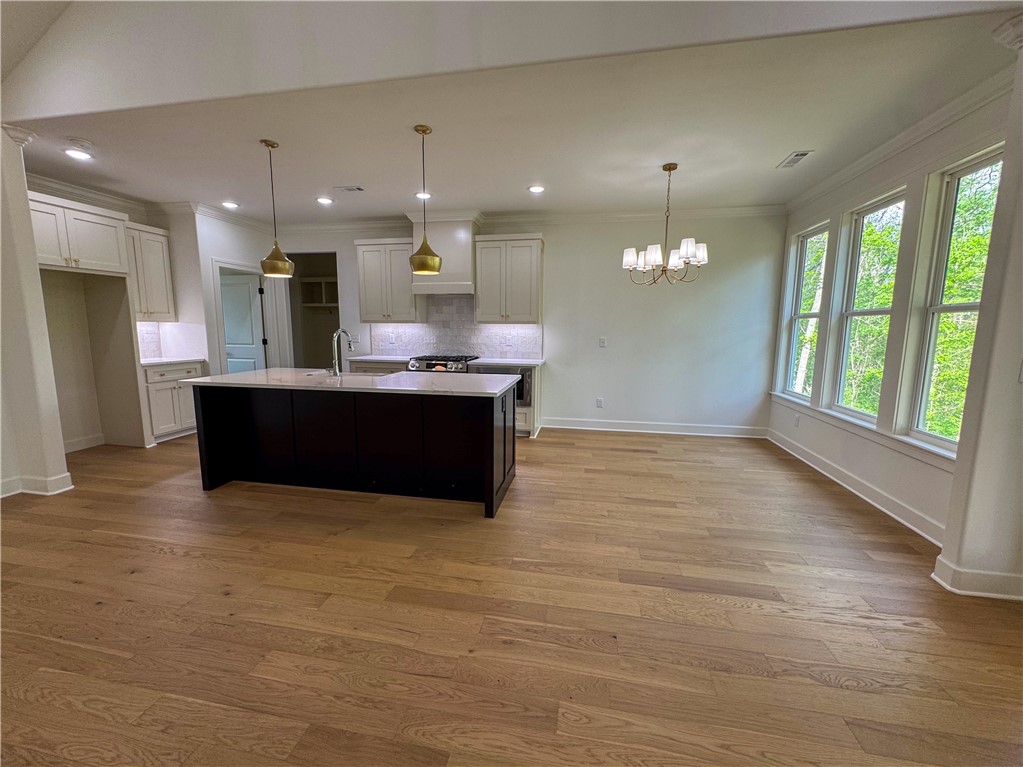 DICKENSHIRE SUB-BVV - Residential