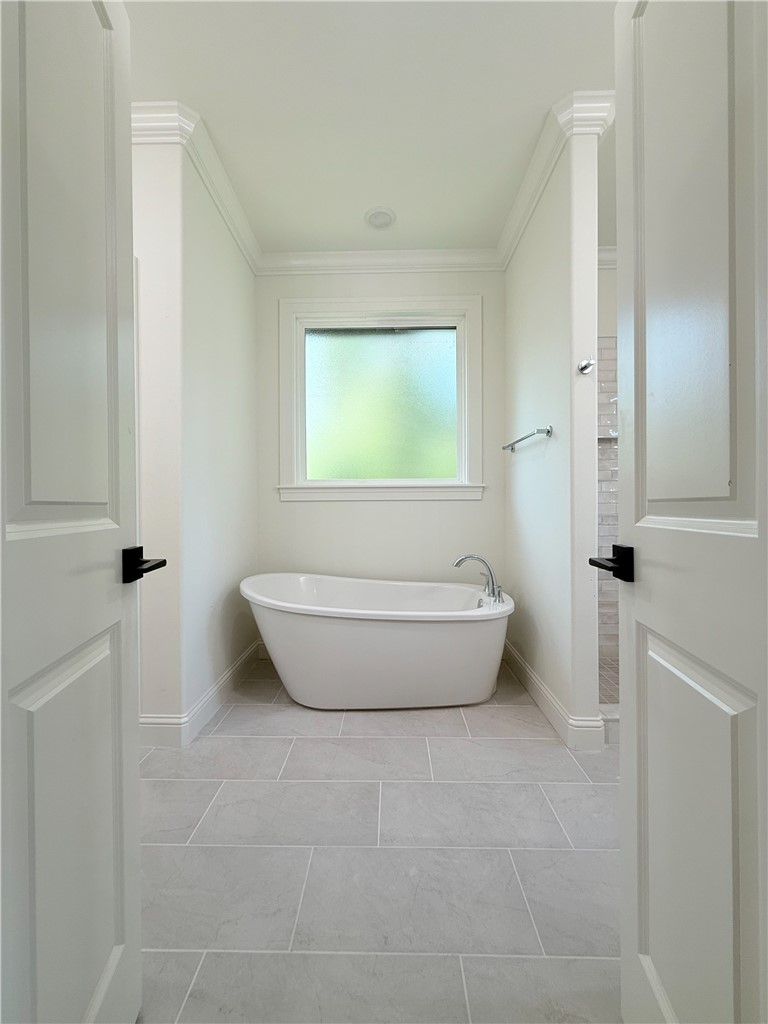 DICKENSHIRE SUB-BVV - Residential