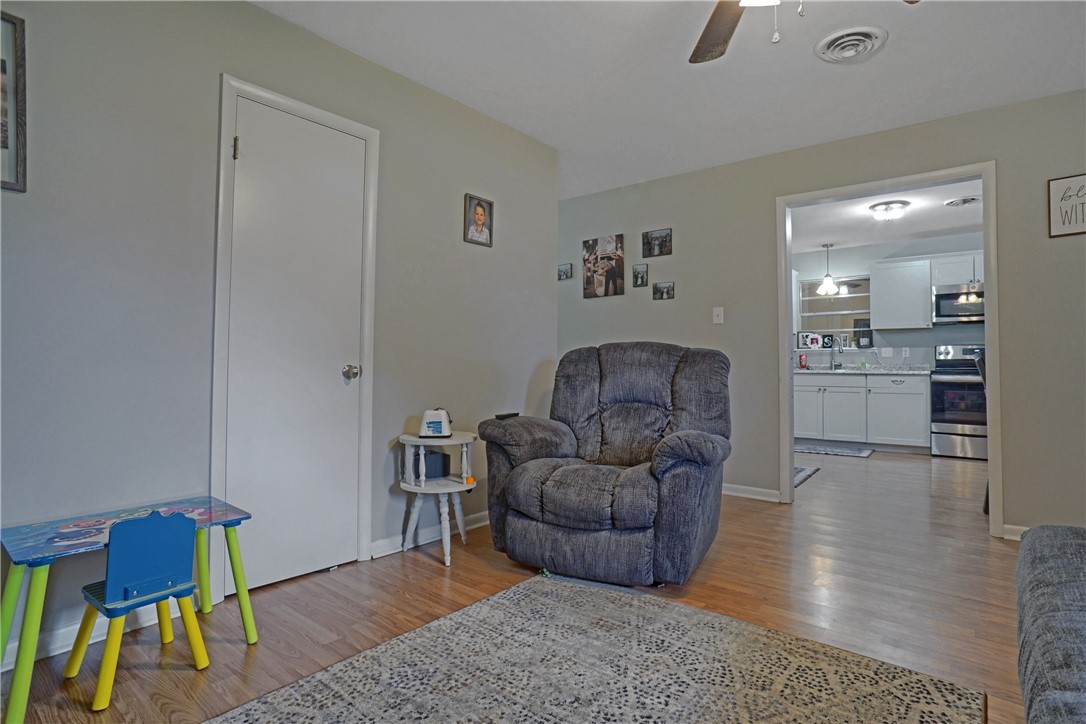 Falls Hays - Residential