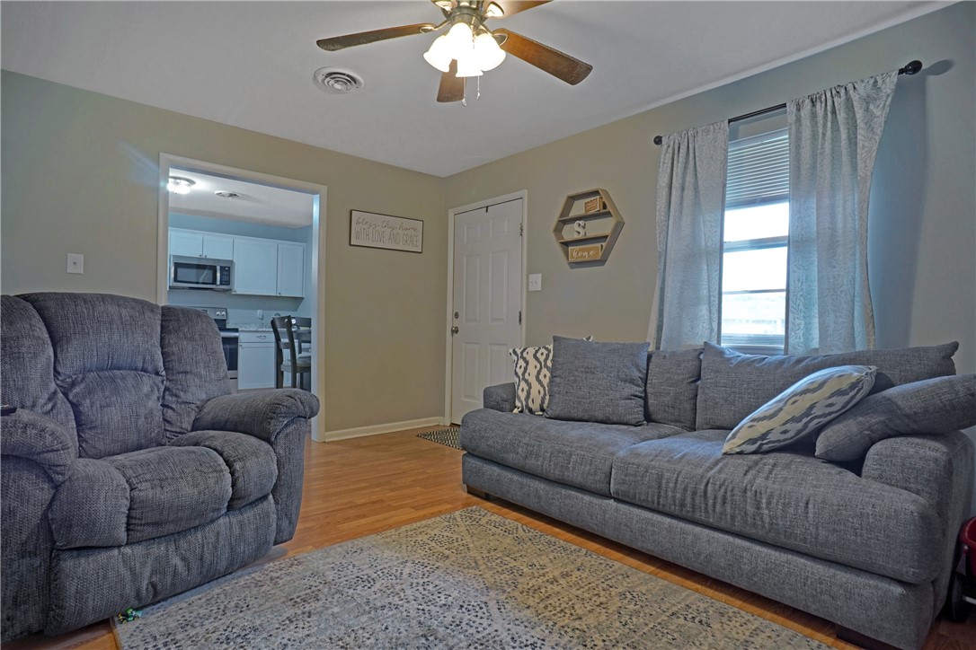 Falls Hays - Residential