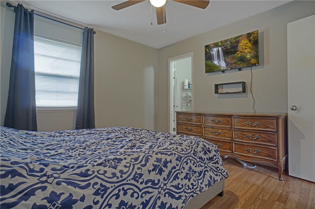 Falls Hays - Residential