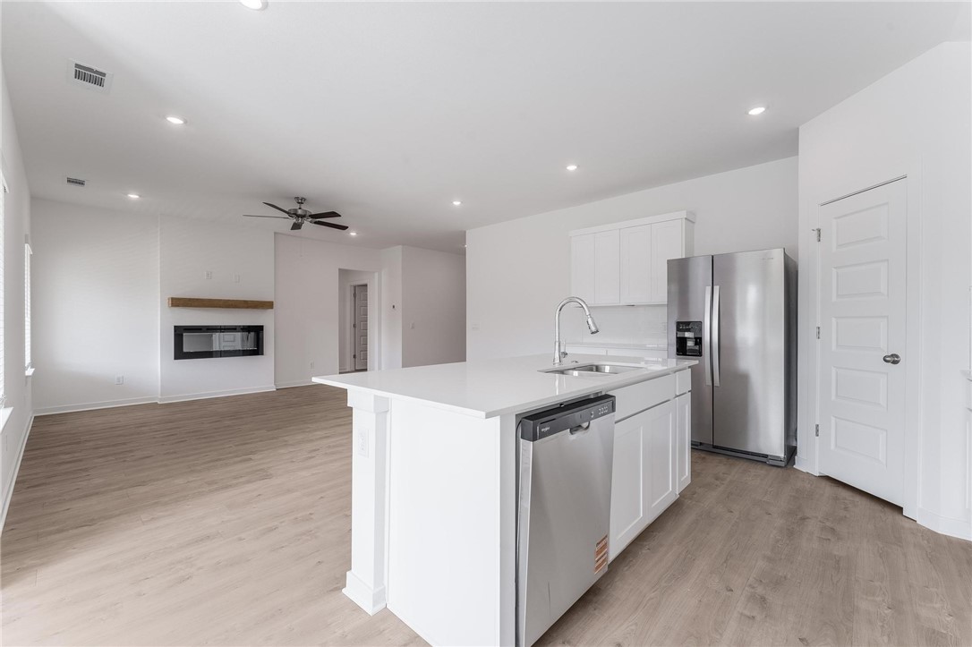 HUDSON HEIGHTS - Residential Lease