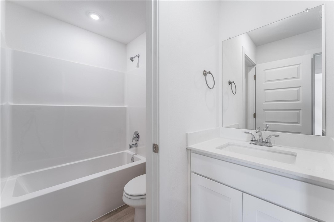 HUDSON HEIGHTS - Residential Lease