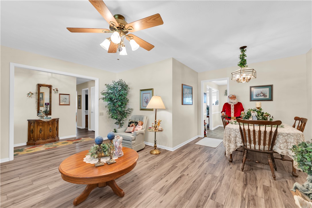 Western Oaks Place Iii - Residential