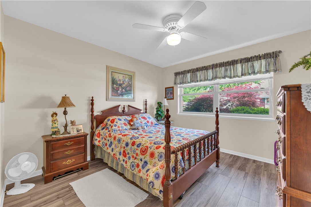 Western Oaks Place Iii - Residential