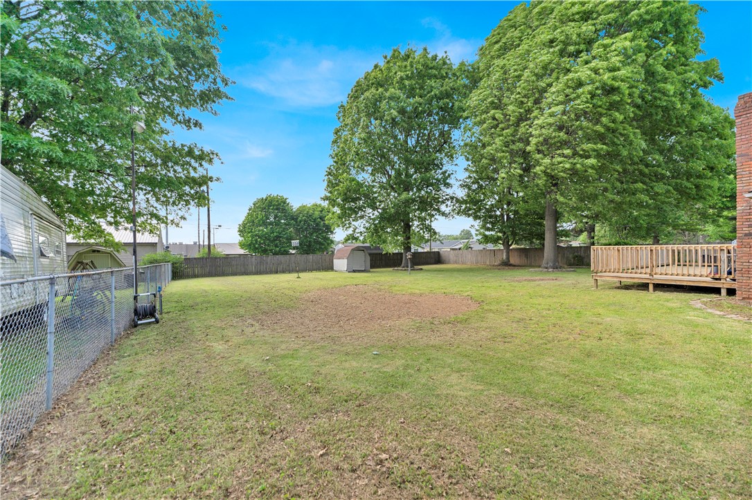 Western Oaks Place Iii - Residential