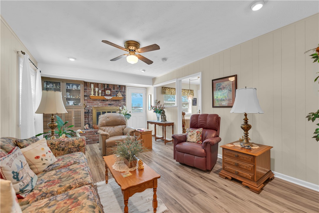 Western Oaks Place Iii - Residential